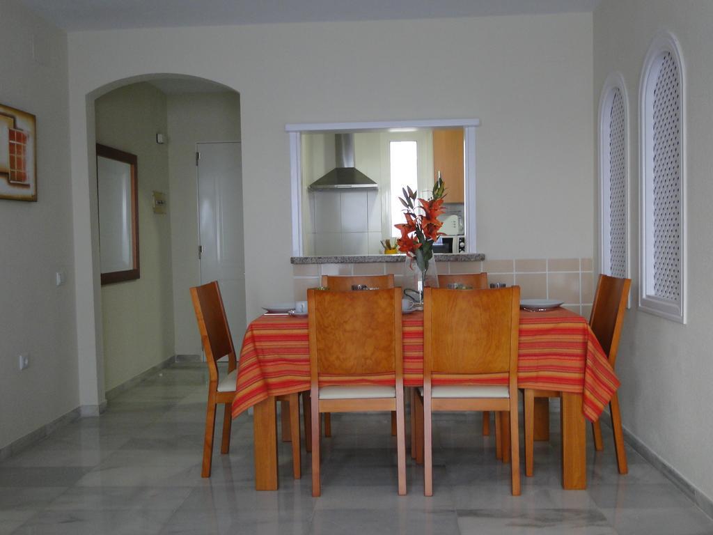 Apartamentos Fenix Beach Roquetas de Mar Exterior foto
